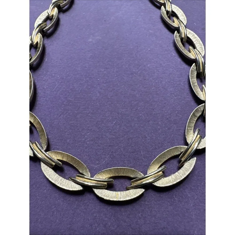 Vintage Trifari Gold-Tone Textured Link Necklace Classic